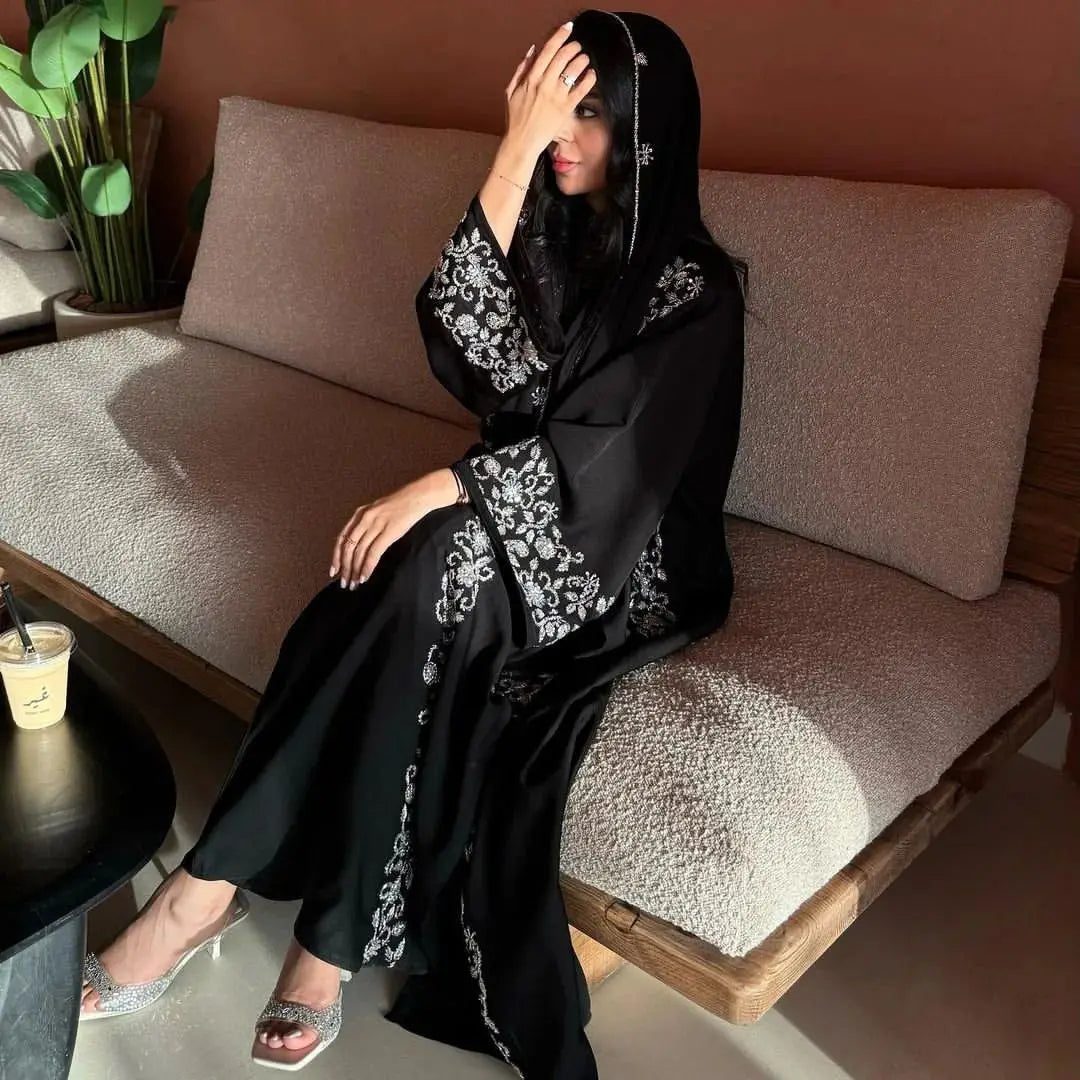 Abaya Muslim clothing women's black silver nail beads, high-end luxury--Color: black