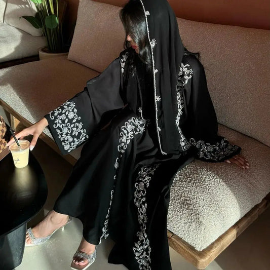 Abaya Muslim clothing women's black silver nail beads, high-end luxury--Color: black