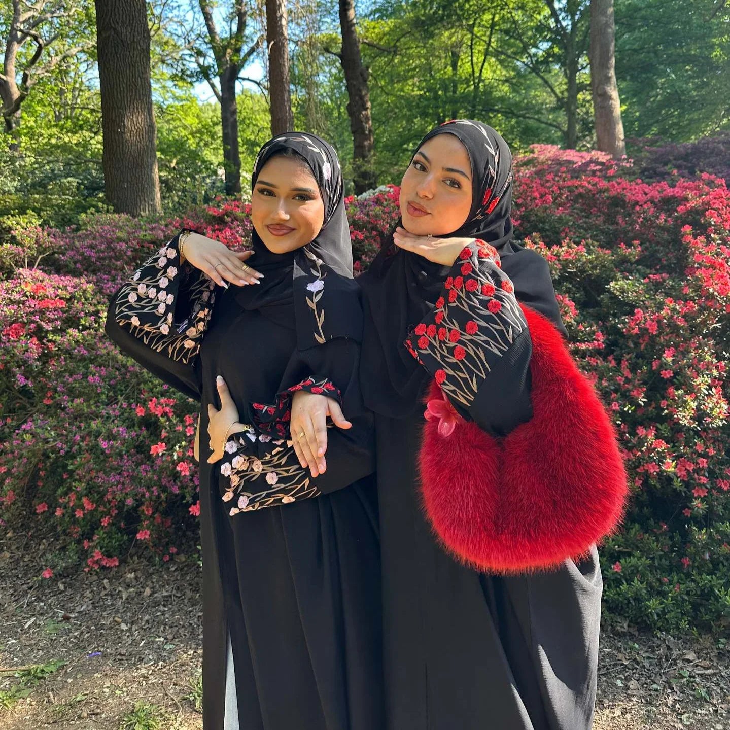 Open Abaya Dubai Embroidery Muslim Hijab Dress Women Islam Clothing Turkey Kaftan Kimono Jalabiya Kebaya Caftan Marocain Femme--Color: Red Abaya